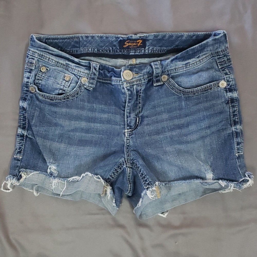Seven7 premium denim cut-offs size 14